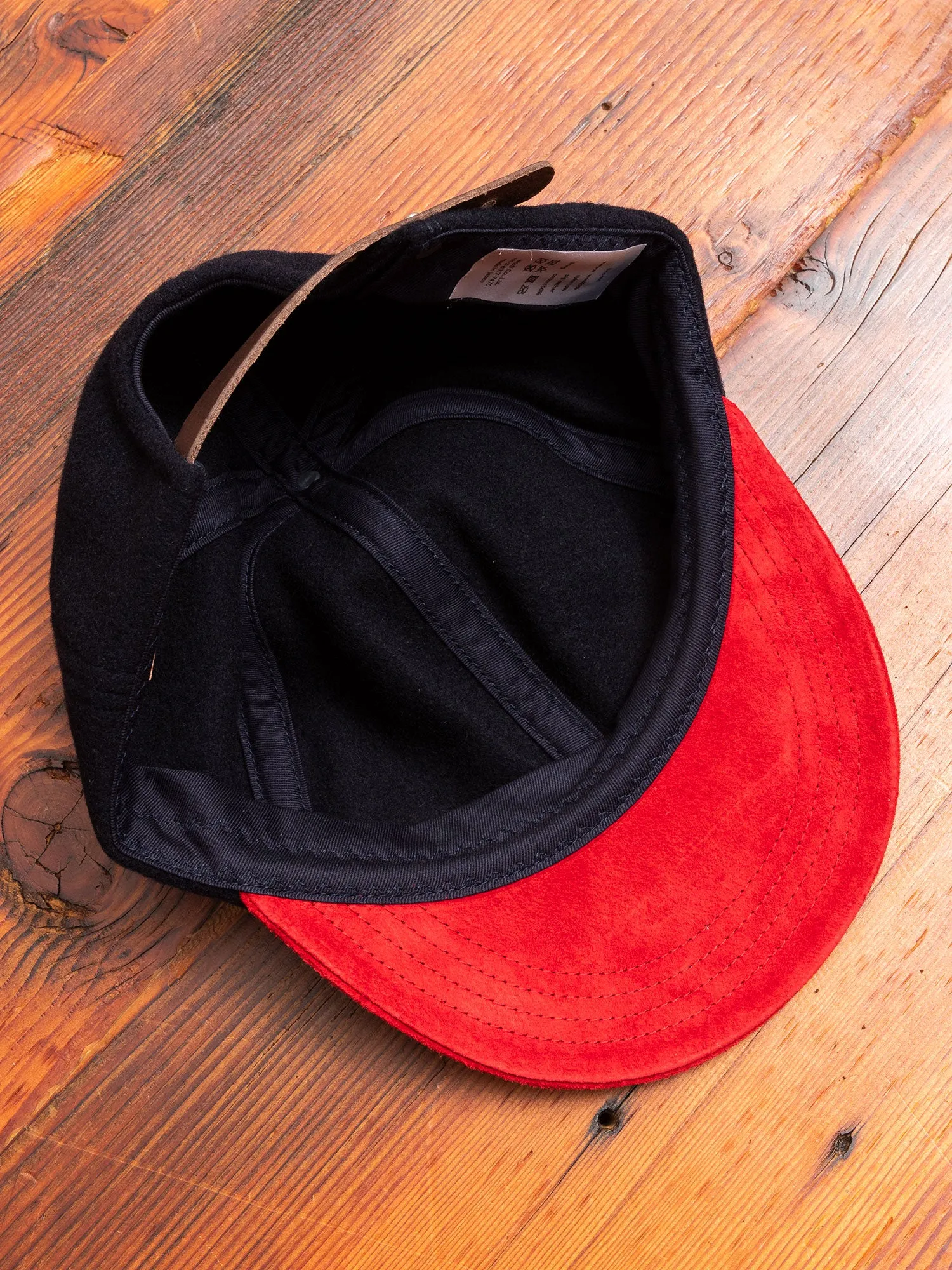 2 Tone Wool Cap in Navy/Red