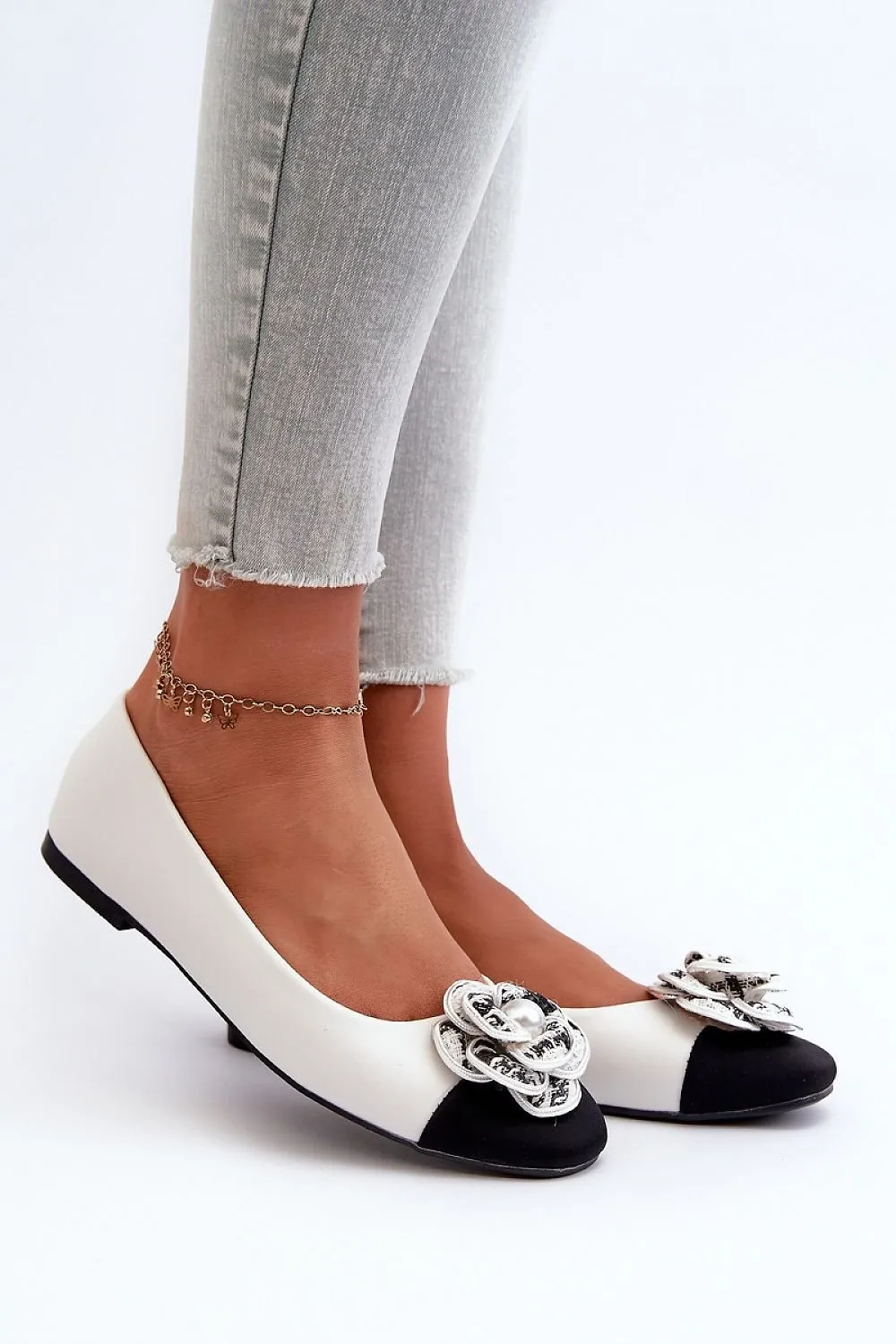 Ballet flats Step in style