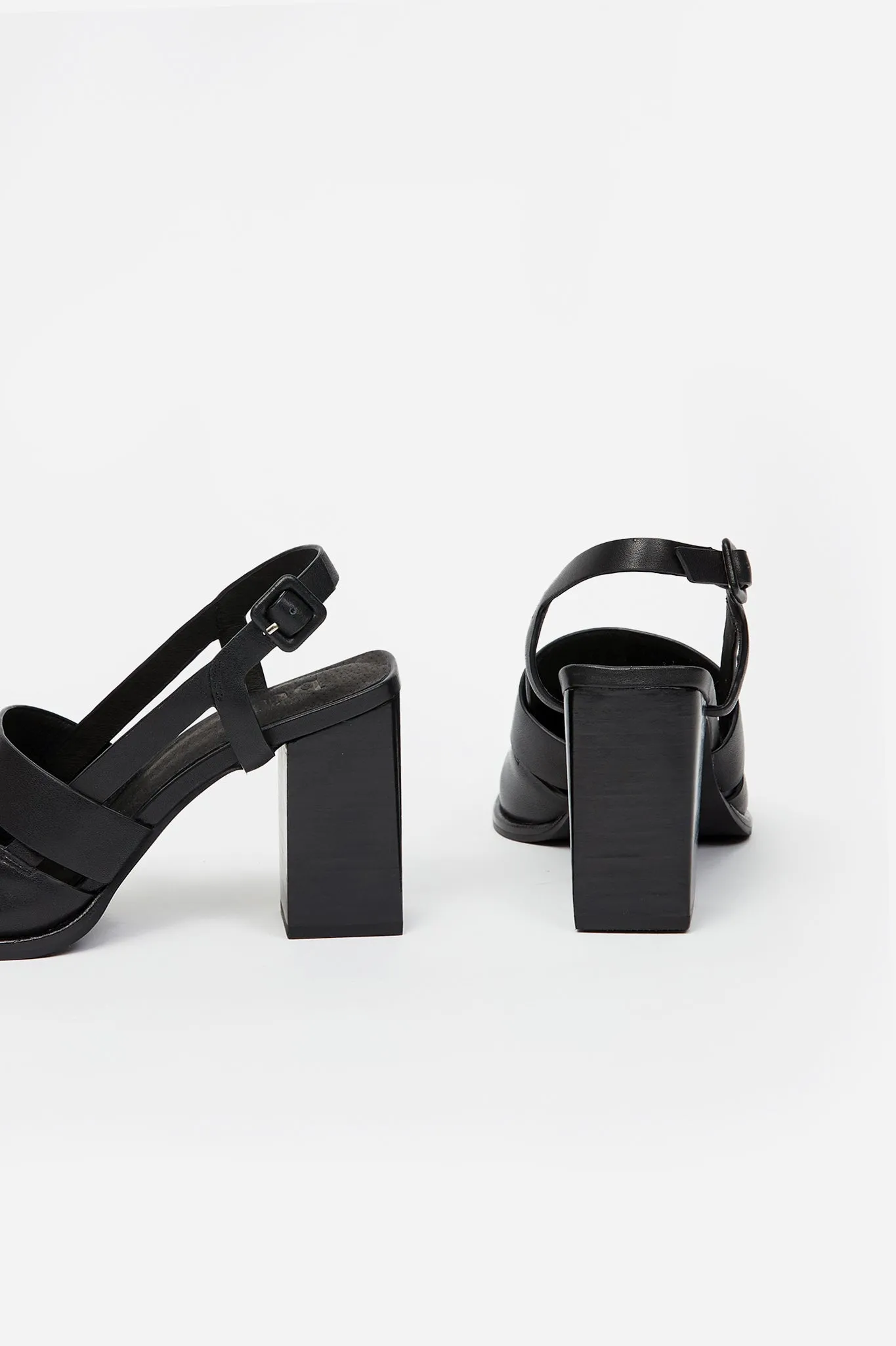 Bitna Heel Black