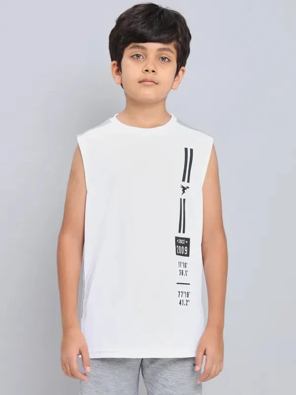 Boys Printed Slim Fit Crew Neck T-shirt with TECHNO GUARD