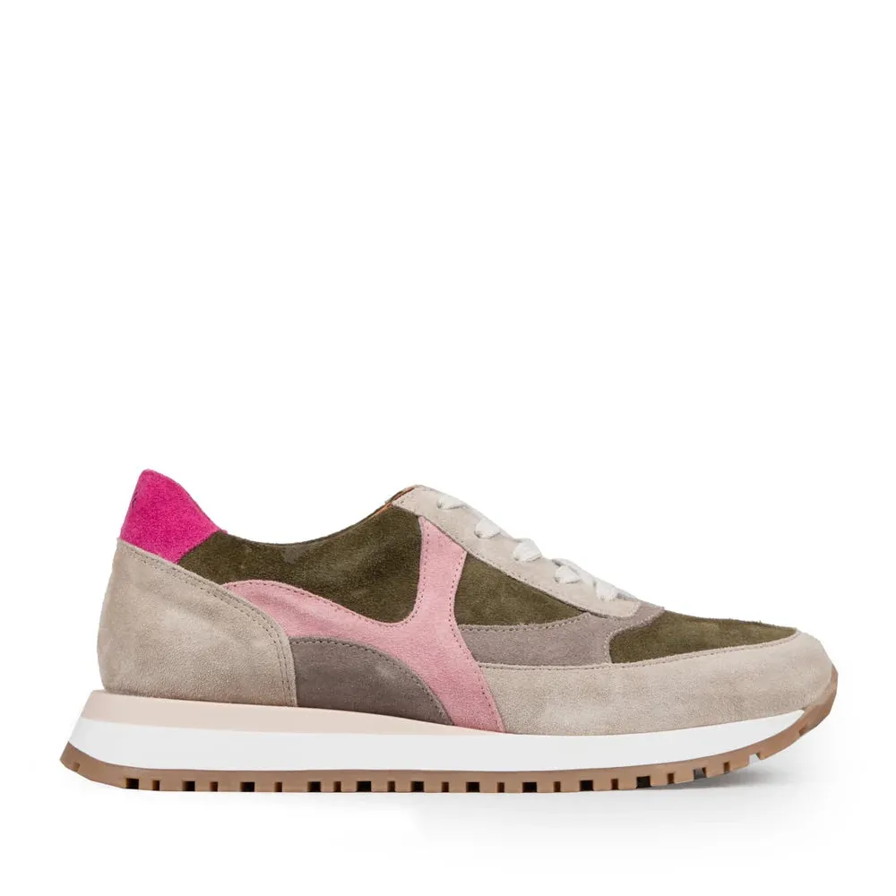 Esska Cinda Trainers in Khaki & Pink