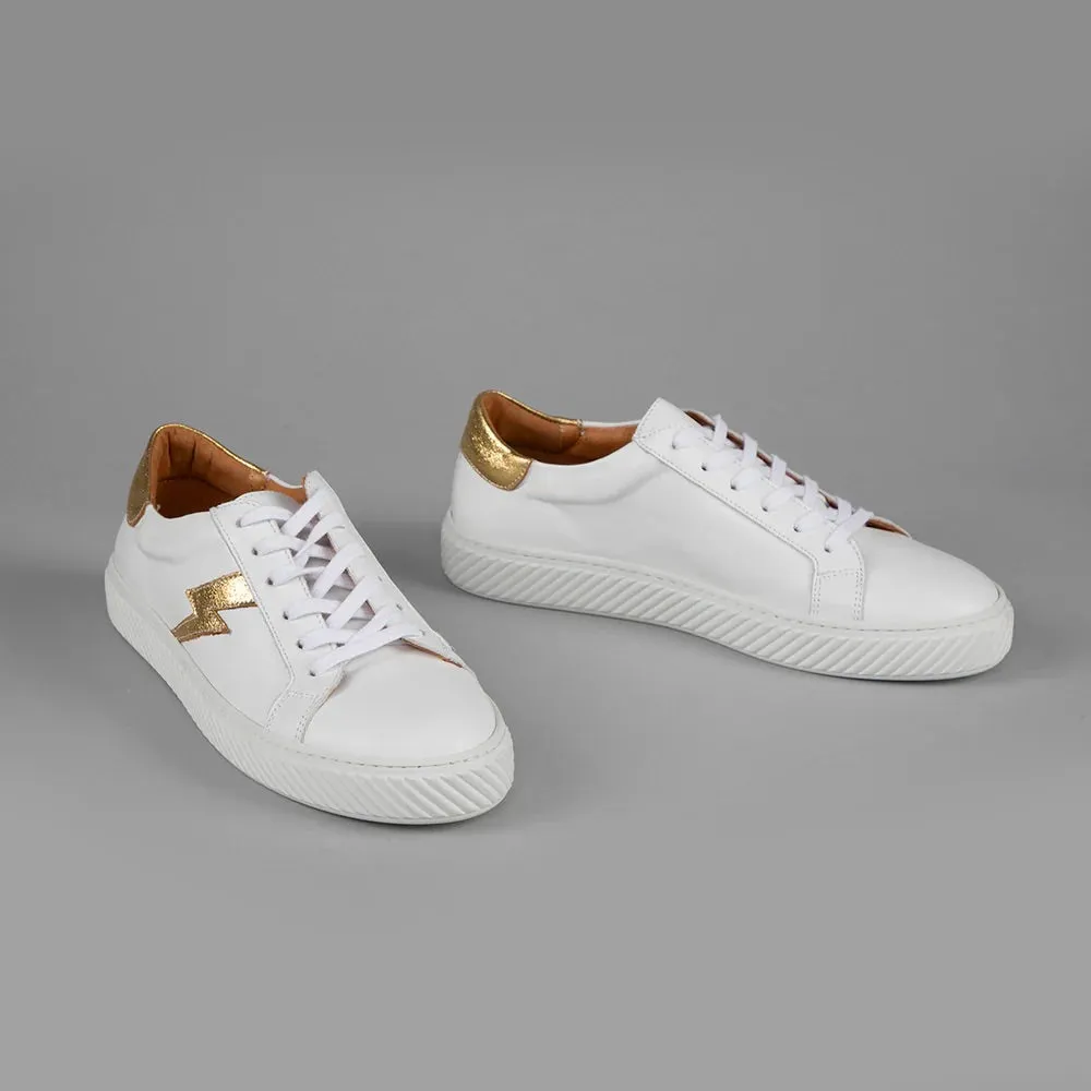 Esska Nola Trainers in White with Gold Bolts