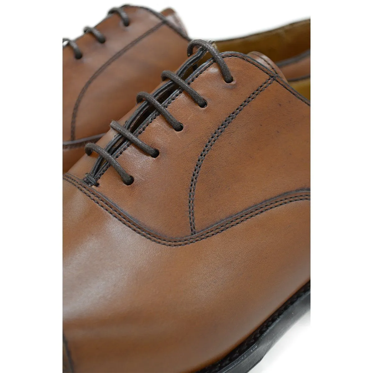 FACTORY SECOND Berwick 1707 Straight Cap Oxford (5217) - Light Tan