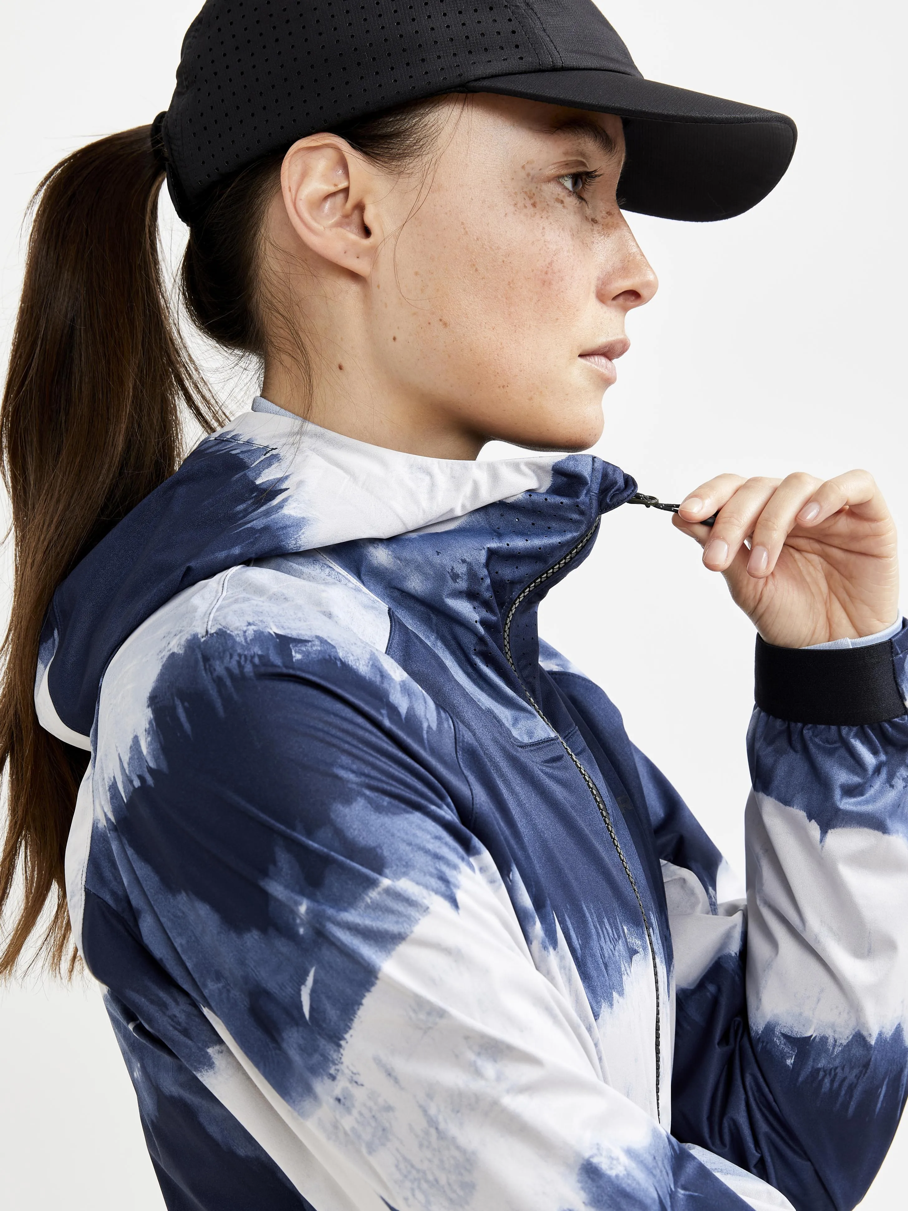 Women's PRO Hydro Running Jacket 2